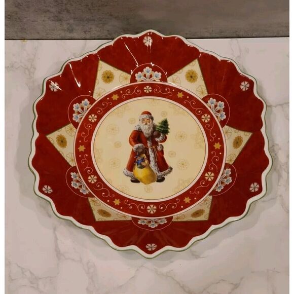 Villeroy & Boch 'Toy’s Fantasy' Santa w His Sack 9¾” x 1½" Scalloped Edge Bowl - Picture 7 of 8